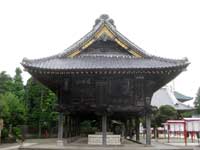 新勝寺額堂