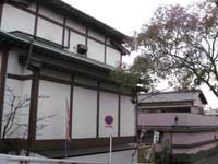 唐泉寺本堂裏と客殿
