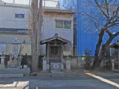 上品寺内八幡神社拝殿