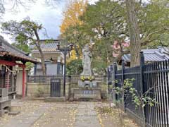 見性寺横の本誓観音