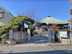 香念寺山門と本堂