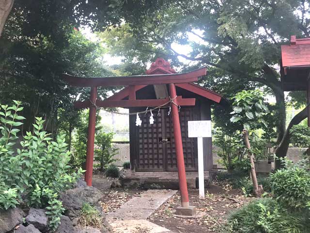 境内社熊野神社・稲荷神社・琴平神社
