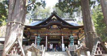 三峯神社