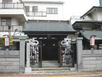 圓照寺山門