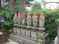 龍泉寺六地蔵