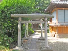 六月八幡神社境内社