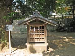 舎人氷川神社八幡社