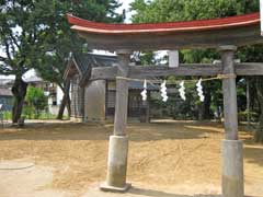 舎人諏訪神社鳥居