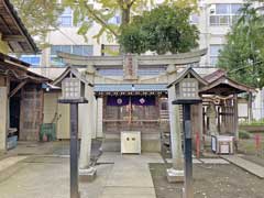 境内社稲荷神社