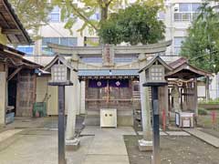 境内社稲荷神社