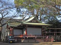 諏方神社神楽殿