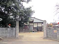 観音寺山門