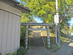 布佐愛宕八坂神社鳥居