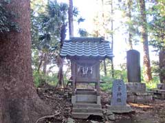 境内社三峯神社