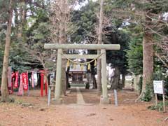 中里諏訪神社鳥居