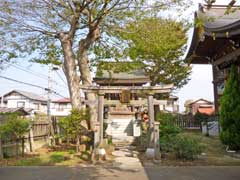 境内社厳島神社