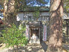 境内社玉前稲荷神社