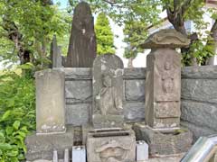 不動院石仏群