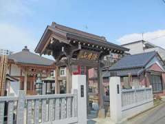 円蔵院山門