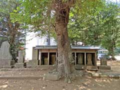 神保須賀神社境内石祠石仏など