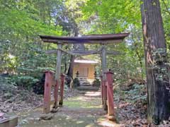 楠が山熊野神社鳥居