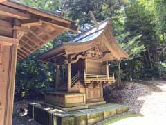 大穴北湯殿神社本殿