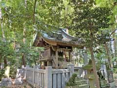 鈴身神社本殿