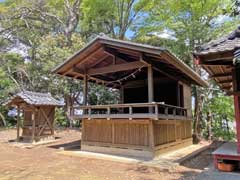 高根町秋葉神社神楽殿