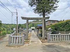 坪井子安神社鳥居