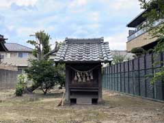 君塚稲荷神社境内社