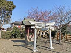 村上白幡神社境内社