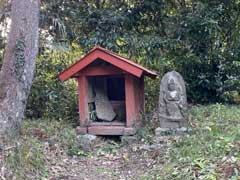 八幡神社境内庚申塔