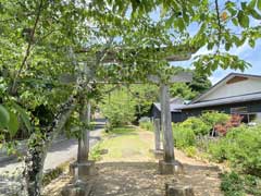 瀬又八幡神社鳥居