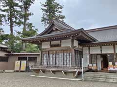 鶴峯八幡宮神楽殿