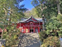 高瀧神社社殿