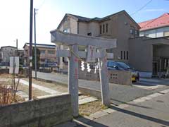 横町稲荷神社鳥居