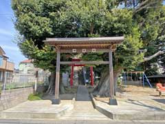 奉免町神明社鳥居