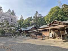 大野駒形大神社境内