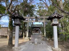 白幡天神社鳥居