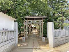 曽谷春日神社鳥居