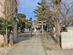 六所神社鳥居