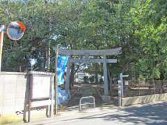 若宮八幡神社鳥居