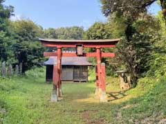 白幡八幡神社鳥居