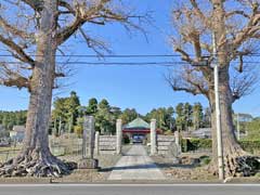 瀧泉寺参道