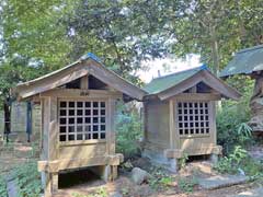 粟野八坂神社境内社