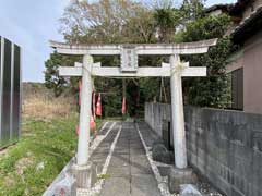 谷地川厳島神社鳥居