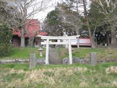 広場八坂神社鳥居