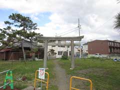 横渚嚴島神社鳥居