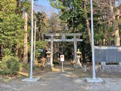 香取鳥見神社鳥居