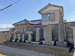 船戸山高野山神神社境内石祠